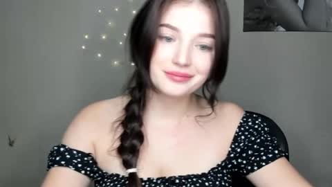 Eva online show from December 6, 2024, 10:41 pm
