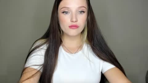 Eva online show from September 23, 2025, 10:40 am