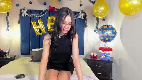 EvaandDante online show from December 29, 2024, 7:11 pm