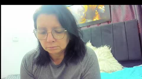 Eva online show from October 26, 2025, 1:28 pm