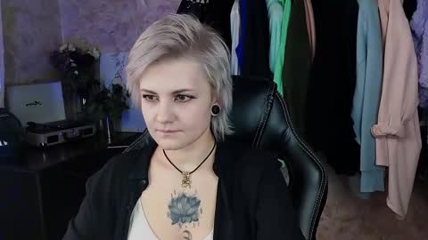 Eva Brownie online show from January 31, 2025, 9:27 am