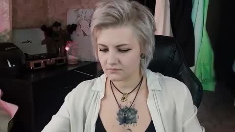 Eva Brownie online show from February 4, 2025, 8:35 am