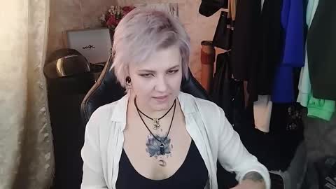 Eva Brownie online show from February 18, 2025, 11:33 am