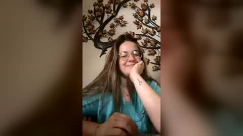 evabrun_ online show from June 25, 2026, 3:05 pm