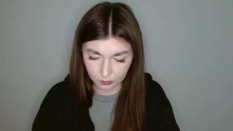 Evachaturbatte online show from April 25, 2026, 9:23 am