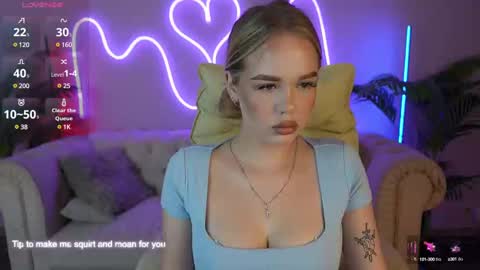 evacrush online show from February 23, 2025, 1:32 pm
