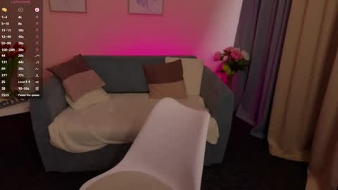 Eva online show from May 14, 2026, 10:33 am