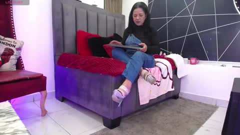 Snapshot of evagoddess_ chatting on March 4, 2026, 8:26 pm EVA GODDESS online show from March 4, 2026, 8:26 pm