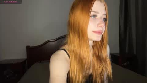 evakettystar online show from March 18, 2026, 3:37 pm