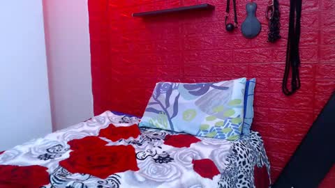 evale online show from January 30, 2025, 4:27 am