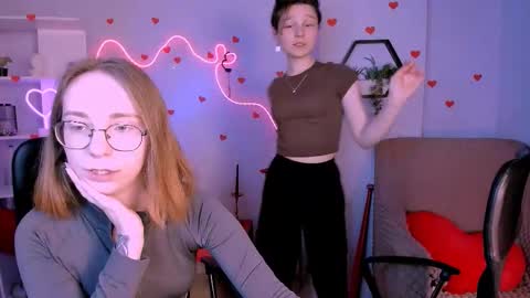 evalora online show from March 13, 2026, 8:15 pm