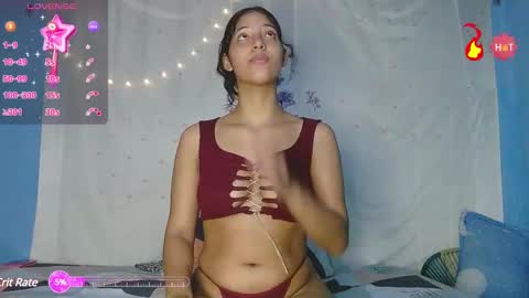 Snapshot of evaluna_horny_ chatting on January 3, 2025, 1:38 am evaluna horny online show from January 3, 2025, 1:38 am