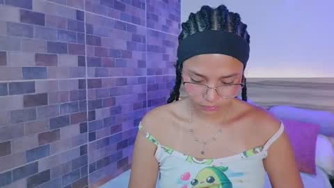 Snapshot of evalune_ chatting on July 7, 2026, 6:47 am . online show from July 7, 2026, 6:47 am