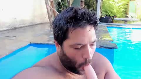 evaluz93 online show from January 9, 2025, 7:29 pm