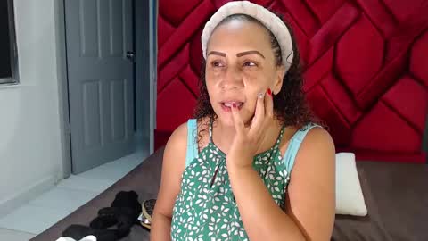 Snapshot of evamills1 chatting on February 15, 2025, 1:27 pm Eva Mills online show from February 15, 2025, 1:27 pm