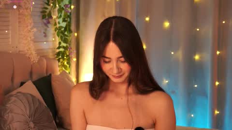 Snapshot of evamossi chatting on February 20, 2026, 6:19 am Eva online show from February 20, 2026, 6:19 am