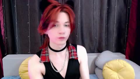 evan_reinhart online show from November 30, 2025, 8:02 pm