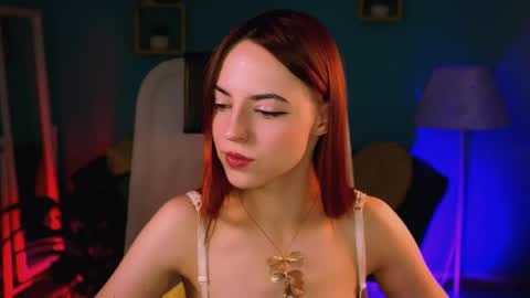 Eva  online show from April 30, 2026, 3:29 pm
