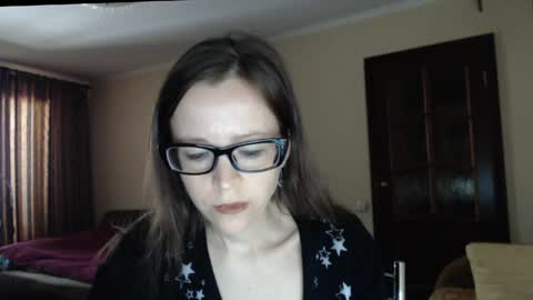 YourMistress online show from May 5, 2026, 9:06 am