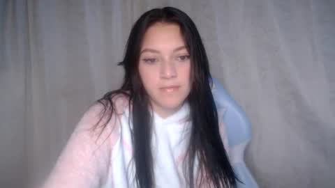 Snapshot of evangeline_petite chatting on June 16, 2026, 10:45 pm eva online show from June 16, 2026, 10:45 pm