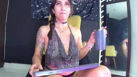  Eva online show from May 15, 2026, 6:59 pm