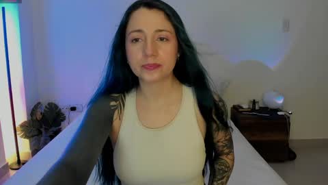 Snapshot of evangelinelovee chatting on May 30, 2026, 12:08 am Evangeline online show from May 30, 2026, 12:08 am