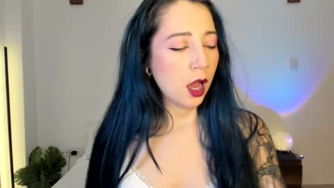 Snapshot of evangelinelovee chatting on June 25, 2026, 3:16 pm Evangeline online show from June 25, 2026, 3:16 pm