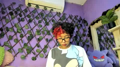 Snapshot of evangely15_ chatting on October 3, 2025, 9:17 am evangely15_ online show from October 3, 2025, 9:17 am