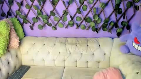 Snapshot of evangely15_ chatting on October 4, 2025, 10:57 am evangely15_ online show from October 4, 2025, 10:57 am