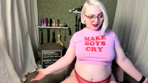 Snapshot of evanharlowe chatting on March 9, 2026, 10:36 pm Evan Harlowe online show from March 9, 2026, 10:36 pm