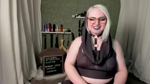 Snapshot of evanharlowe chatting on March 14, 2026, 10:15 pm Evan Harlowe online show from March 14, 2026, 10:15 pm