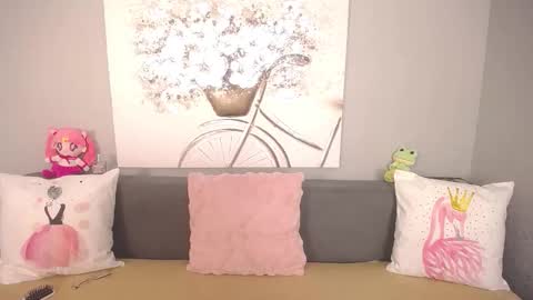 Adelina online show from November 8, 2025, 5:29 am