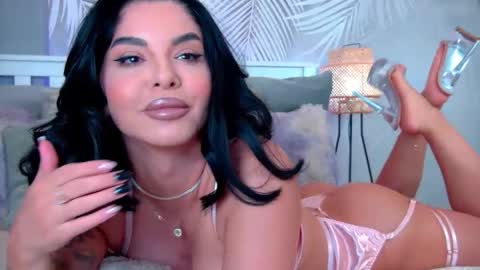 Snapshot of evareyss chatting on October 23, 2025, 11:09 am evareyss online show from October 23, 2025, 11:09 am