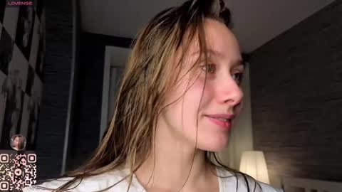 Snapshot of evas_soul chatting on October 21, 2025, 7:14 pm Eva online show from October 21, 2025, 7:14 pm