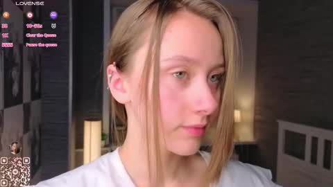 Snapshot of evas_soul chatting on October 30, 2025, 7:14 pm Eva online show from October 30, 2025, 7:14 pm