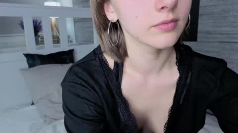Snapshot of evas_soul chatting on May 20, 2026, 7:09 pm Eva online show from May 20, 2026, 7:09 pm