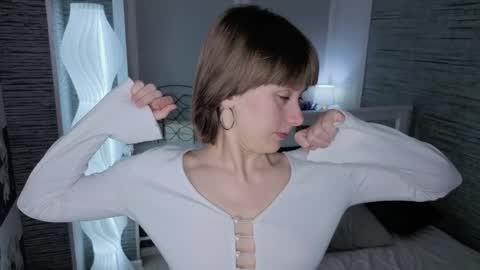 Snapshot of evas_soul chatting on June 2, 2026, 7:38 pm Eva online show from June 2, 2026, 7:38 pm