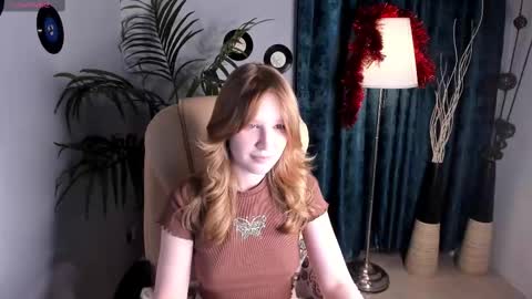 Snapshot of evastevs chatting on December 2, 2024, 9:35 am Eva online show from December 2, 2024, 9:35 am