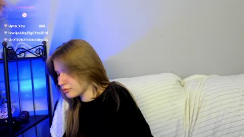 Snapshot of evastevs chatting on January 6, 2025, 4:15 am Eva online show from January 6, 2025, 4:15 am