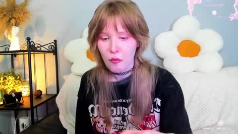 Snapshot of evastevs chatting on February 16, 2025, 8:22 pm Eva online show from February 16, 2025, 8:22 pm