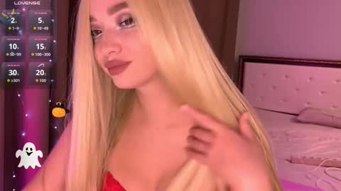 Snapshot of evasweet420 chatting on October 19, 2025, 12:55 am Eva online show from October 19, 2025, 12:55 am