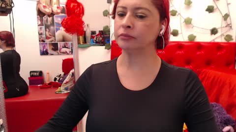 Snapshot of evatwiss chatting on January 4, 2025, 2:46 pm Eva Twiss online show from January 4, 2025, 2:46 pm