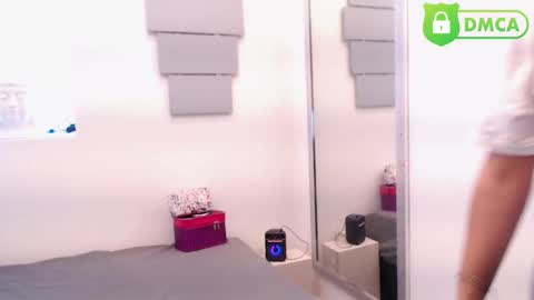 Snapshot of evatwiss chatting on September 18, 2025, 11:56 am Eva Twiss online show from September 18, 2025, 11:56 am