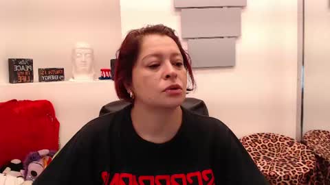 Eva Twiss online show from June 15, 2026, 12:40 pm