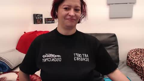 Eva Twiss online show from June 17, 2026, 1:34 pm