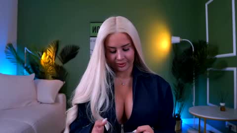 Eva online show from May 9, 2026, 10:20 am