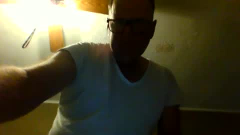Snapshot of eve1luvsray chatting on January 18, 2025, 2:58 am eve1luvsray online show from January 18, 2025, 2:58 am