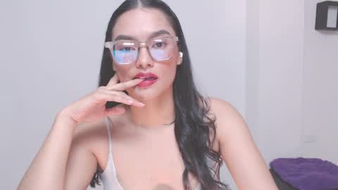 Eve Rox18 online show from May 5, 2026, 6:32 am