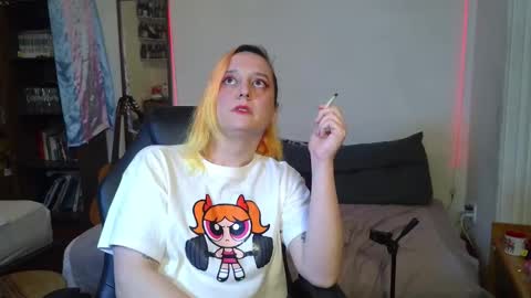 Snapshot of evelan123 chatting on October 28, 2025, 9:28 pm Chulal online show from October 28, 2025, 9:28 pm