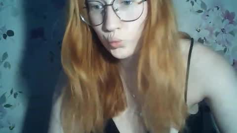 Evelina online show from June 3, 2026, 2:55 pm